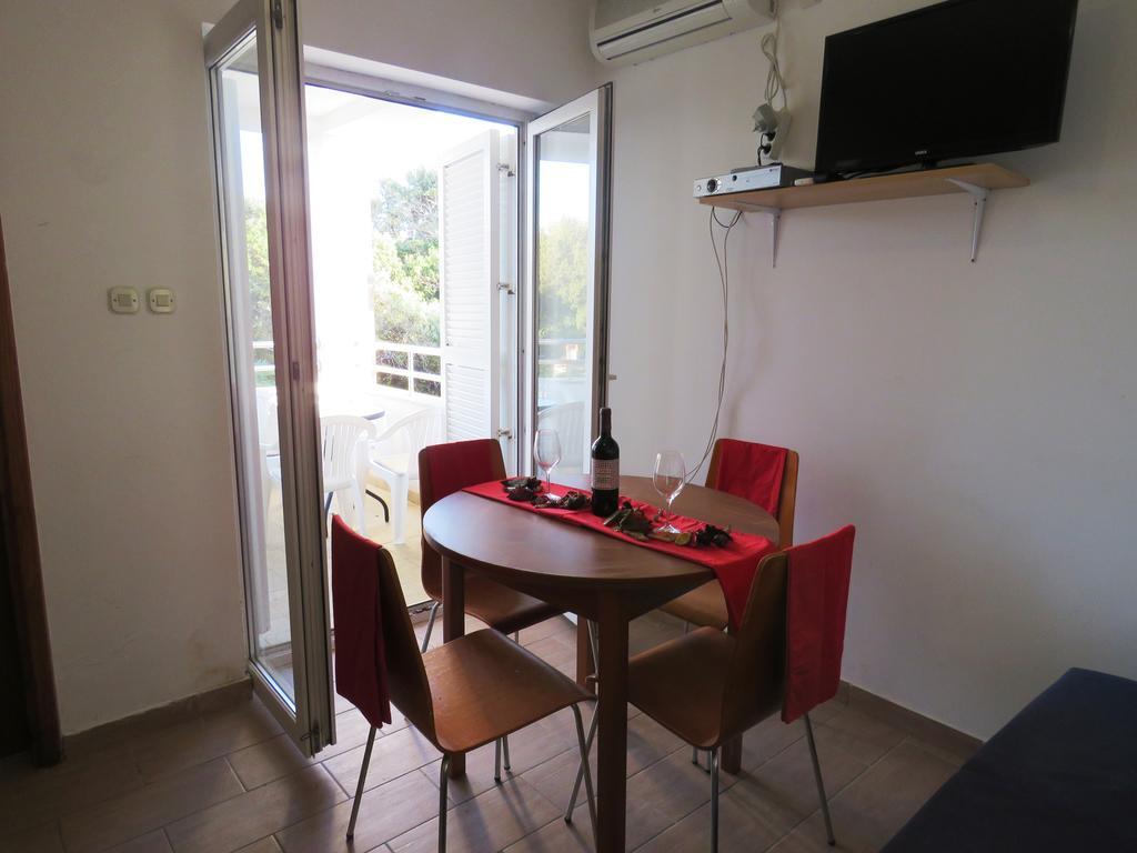 Apartment Alice Novalja Luaran gambar